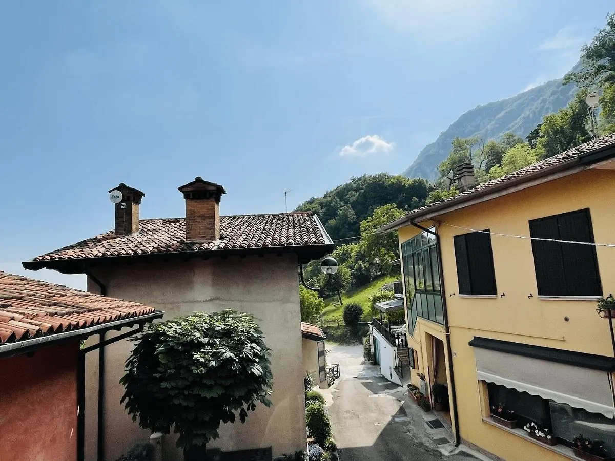 Cozy Wooden Attic With Panoramic Views Apartment Botticino Sera